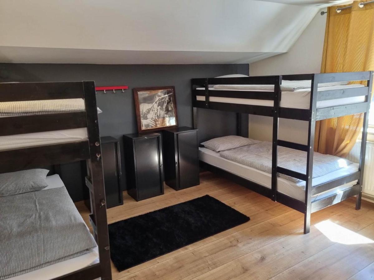 Sax Pub Hostel Λιουμπλιάνα Εξωτερικό φωτογραφία