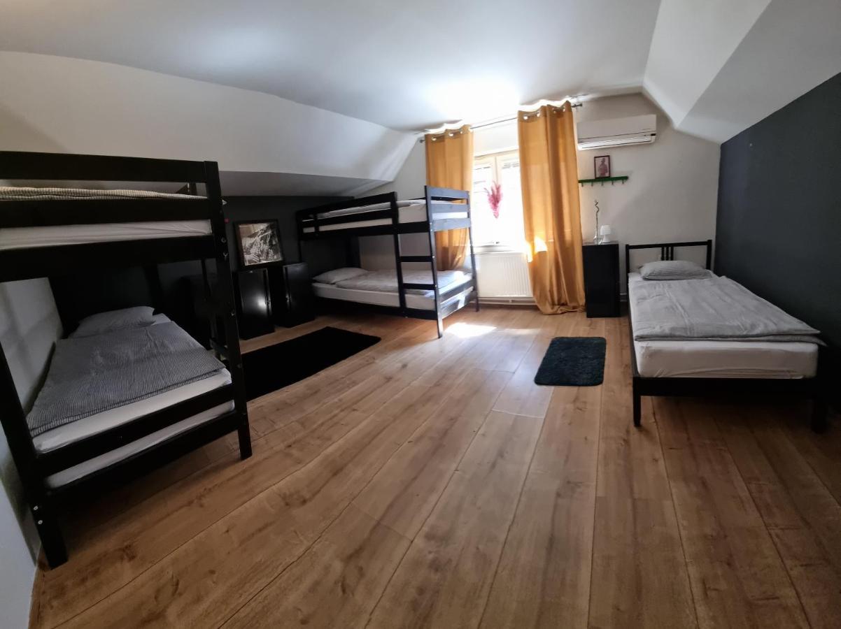 Sax Pub Hostel Λιουμπλιάνα Εξωτερικό φωτογραφία