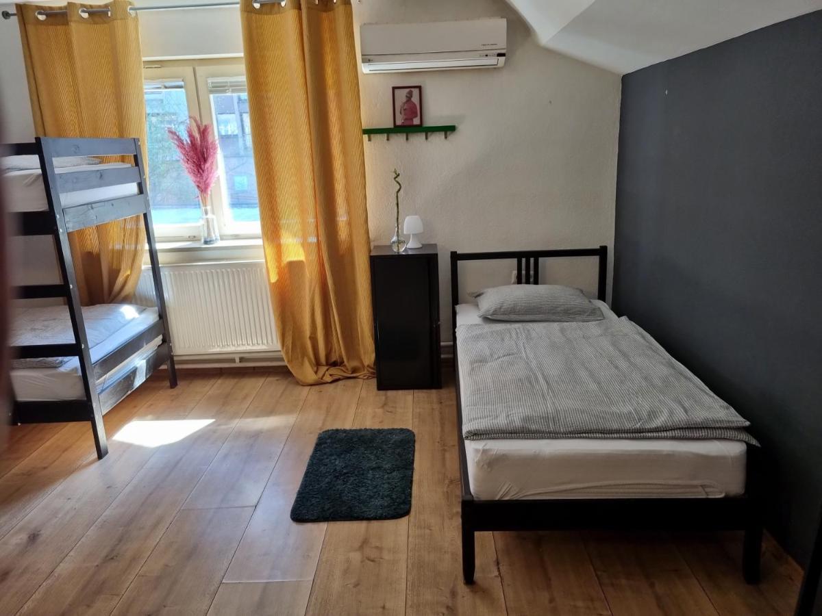 Sax Pub Hostel Λιουμπλιάνα Εξωτερικό φωτογραφία